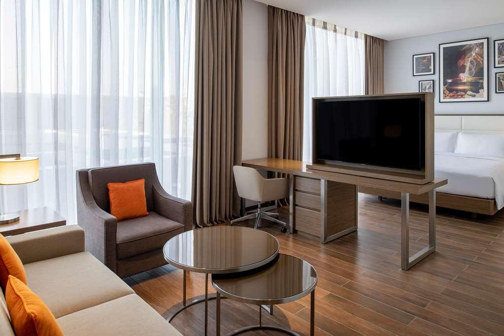 Doubletree Suites By Hilton - Riyadh Financial District Номер фото