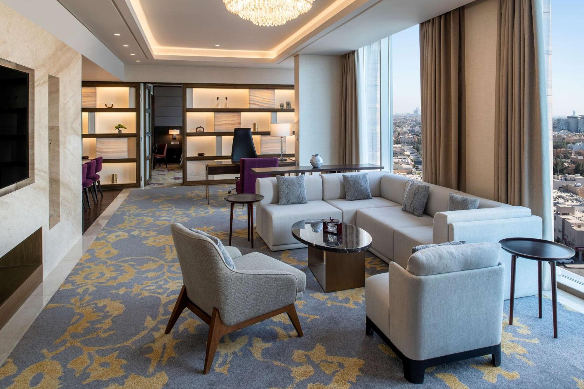 Doubletree Suites By Hilton - Riyadh Financial District Екстер'єр фото